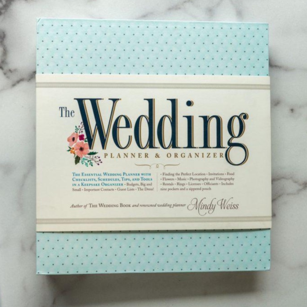 NWOT Mindy Weiss “The Wedding Planning and Organizer”